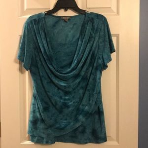 Beautiful teal green top